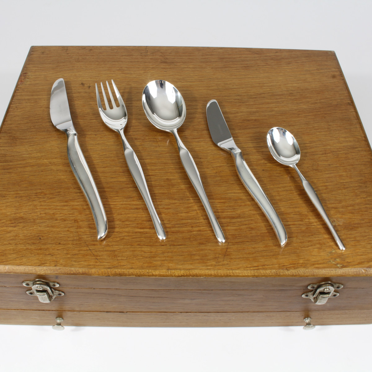 MÉNAGÈRE  CHRISTOFLE  "  DUO  "  62 PIÈCES