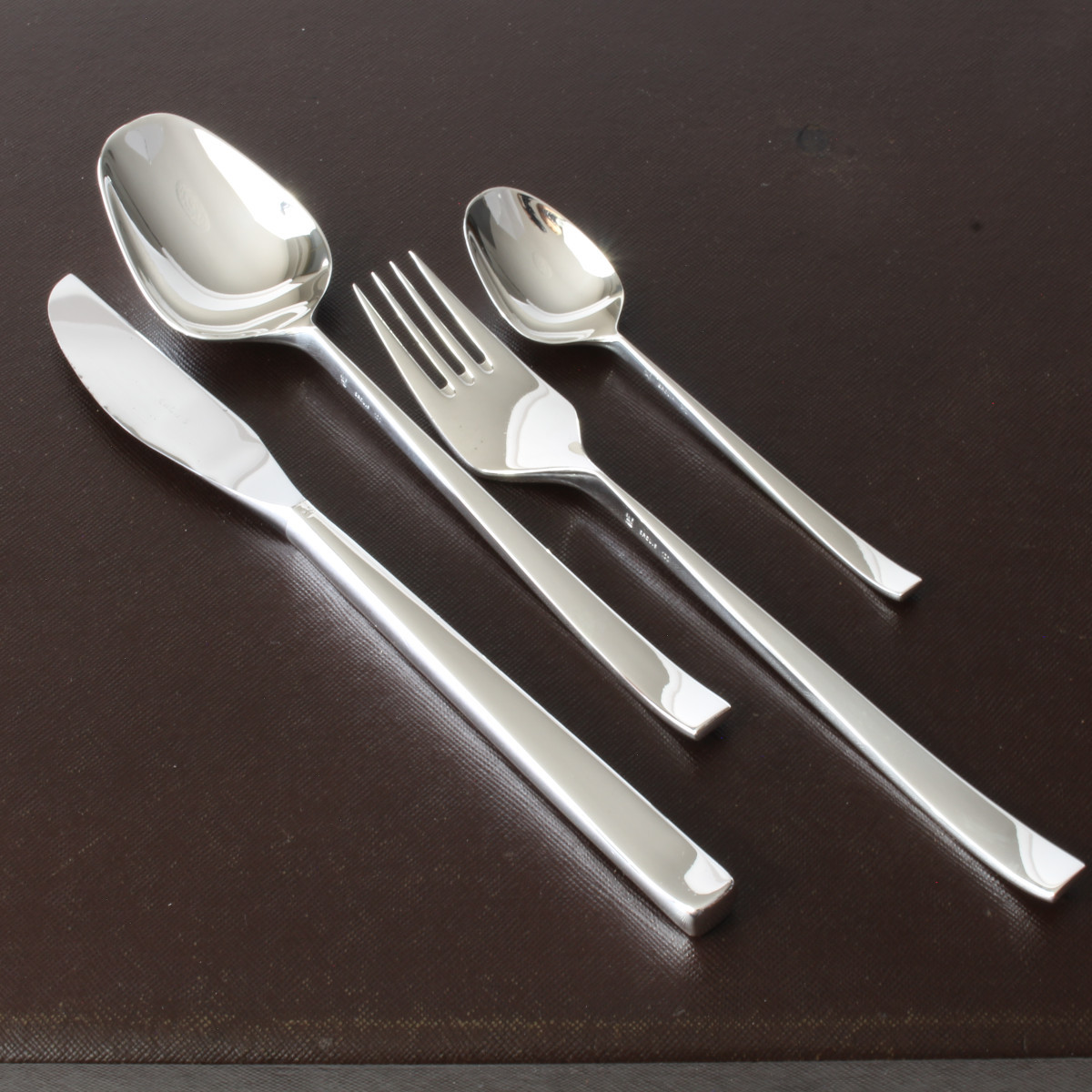 ORFÈVRERIE  ERCUIS    MÉNAGÈRE   "HORIZON  "  