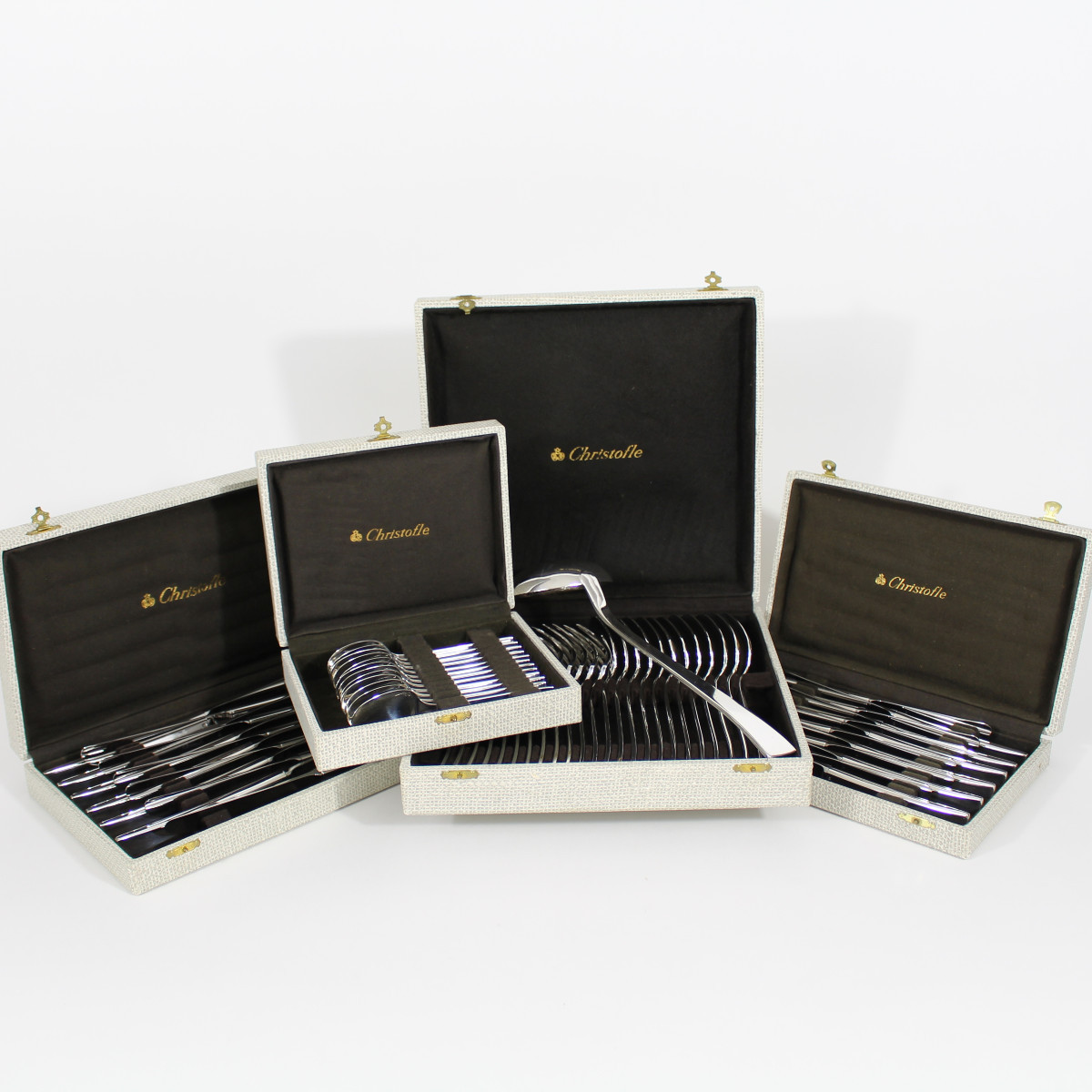 CHRISTOFLE    MÉNAGÈRE  "  CONCORDE  " 61 PIÈCES-photo-3