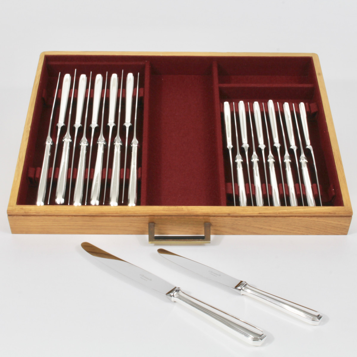 Christofle "america" 114-piece Flatware Set-photo-1