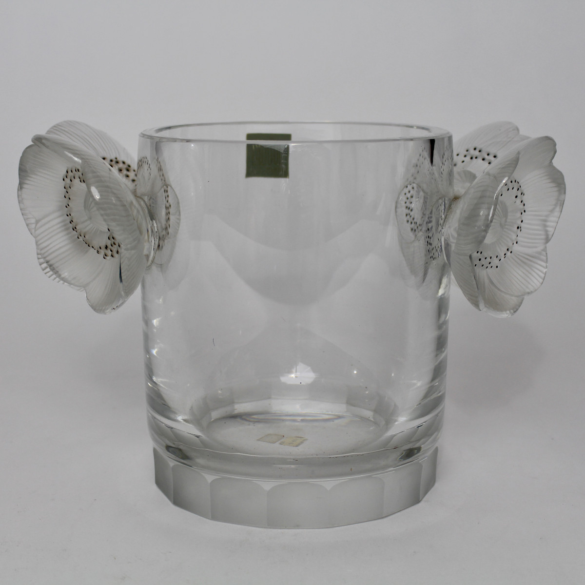LALIQUE FRANCE  VASE OU SEAU À CHAMPAGNE  "  CONSTANCE  "