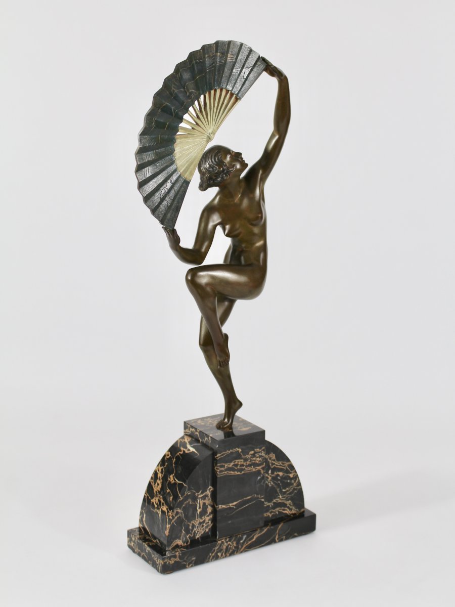 M Bouraine Fan Dancer-photo-4