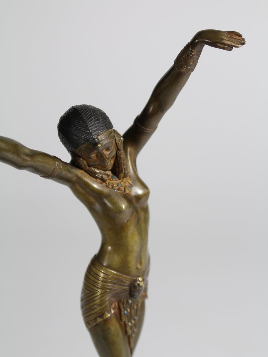 D H CHIPARUS             EGYPTIAN DANCER-photo-1