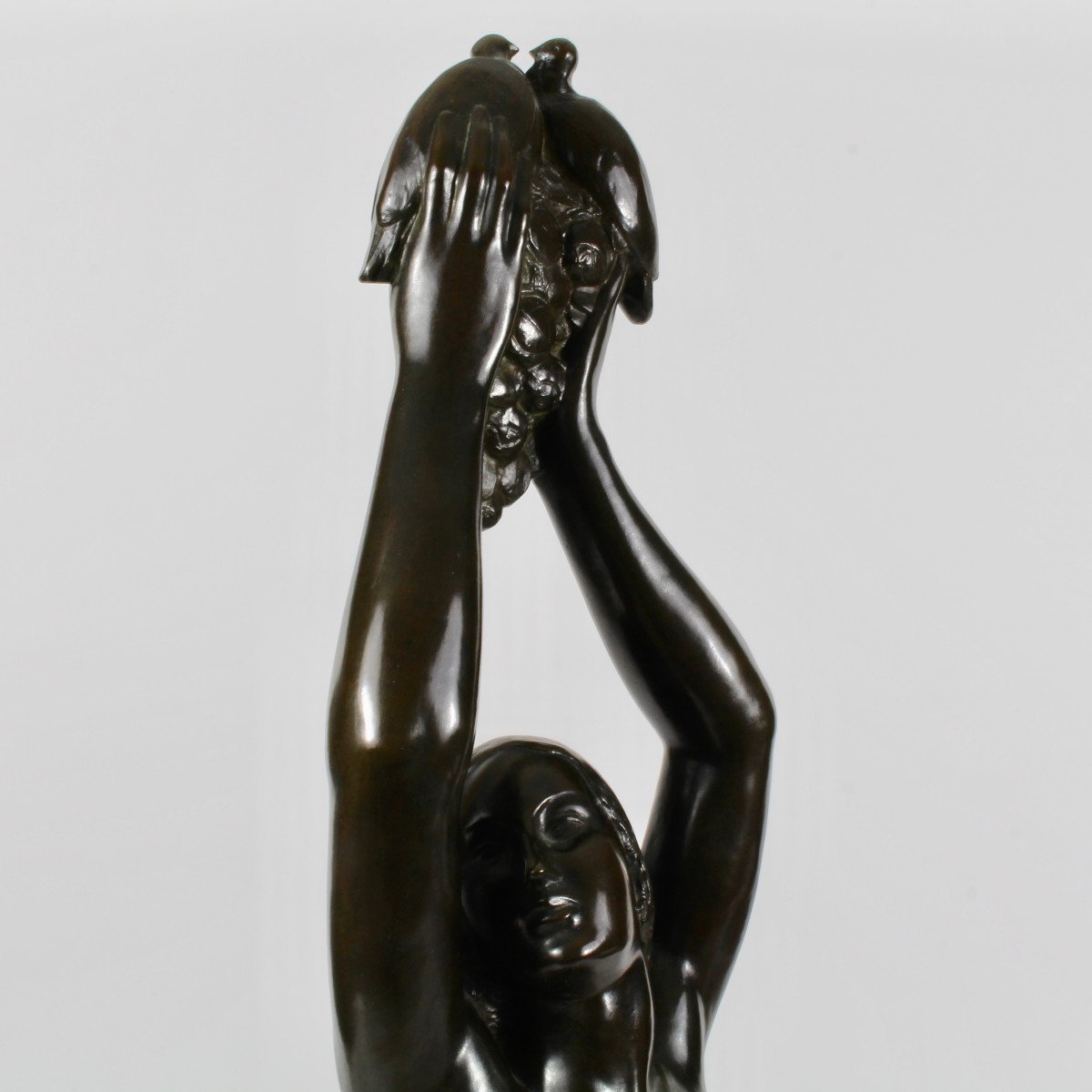 G Privat Venus In Colombes-photo-2