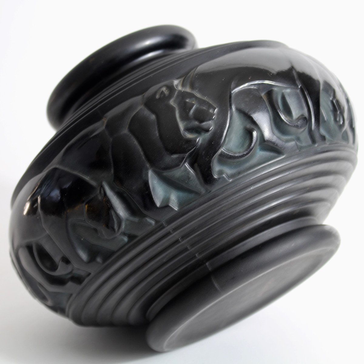 P d'Avesn Lion And Lioness-photo-2
