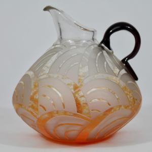 The French Glass Pitcher "arcs"