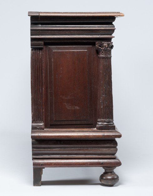 Magnificent Renaissance Chest-photo-2