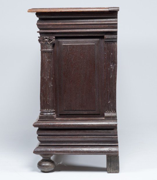 Magnificent Renaissance Chest-photo-4