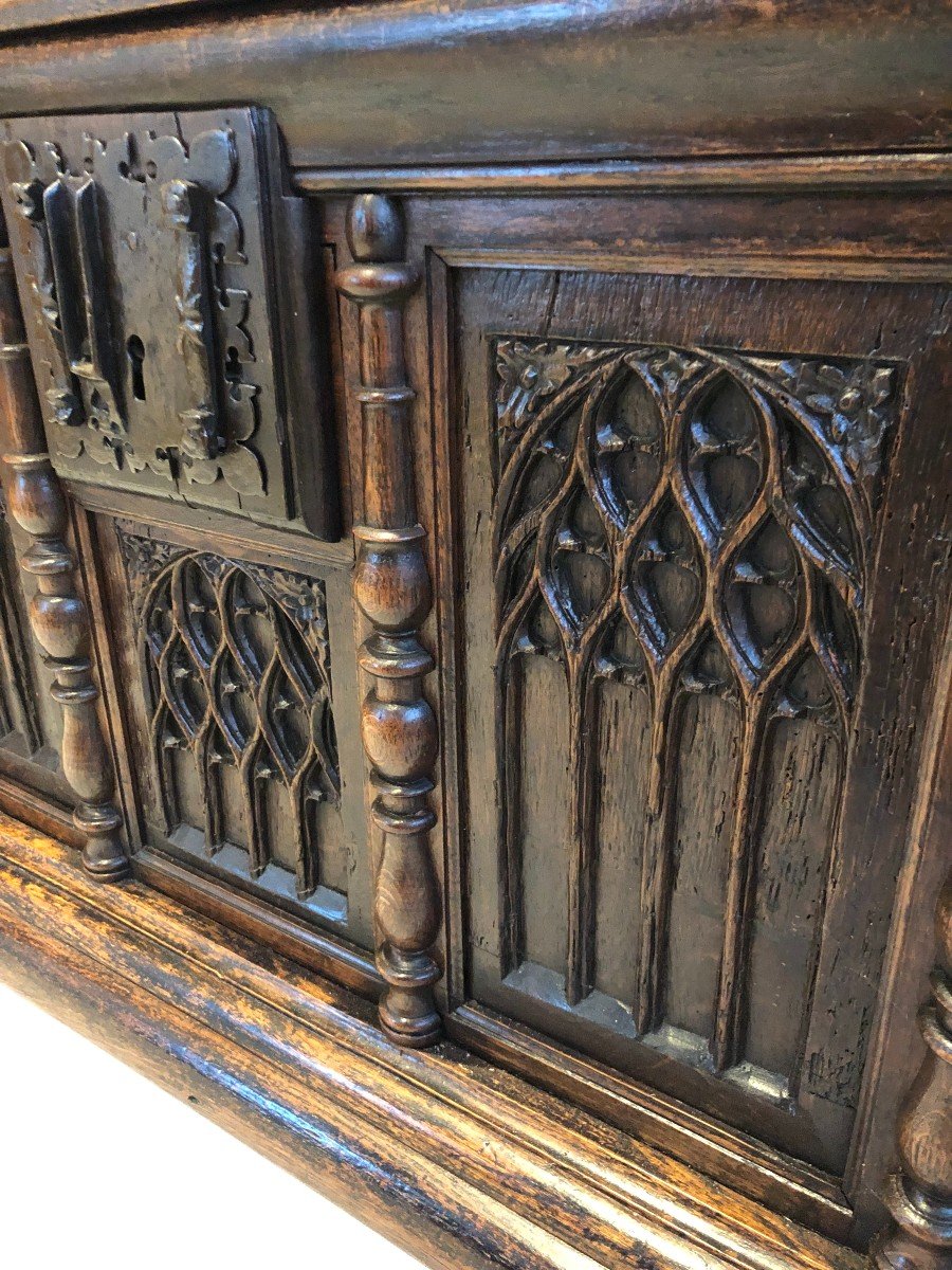 Box With Gothic Panels-photo-3