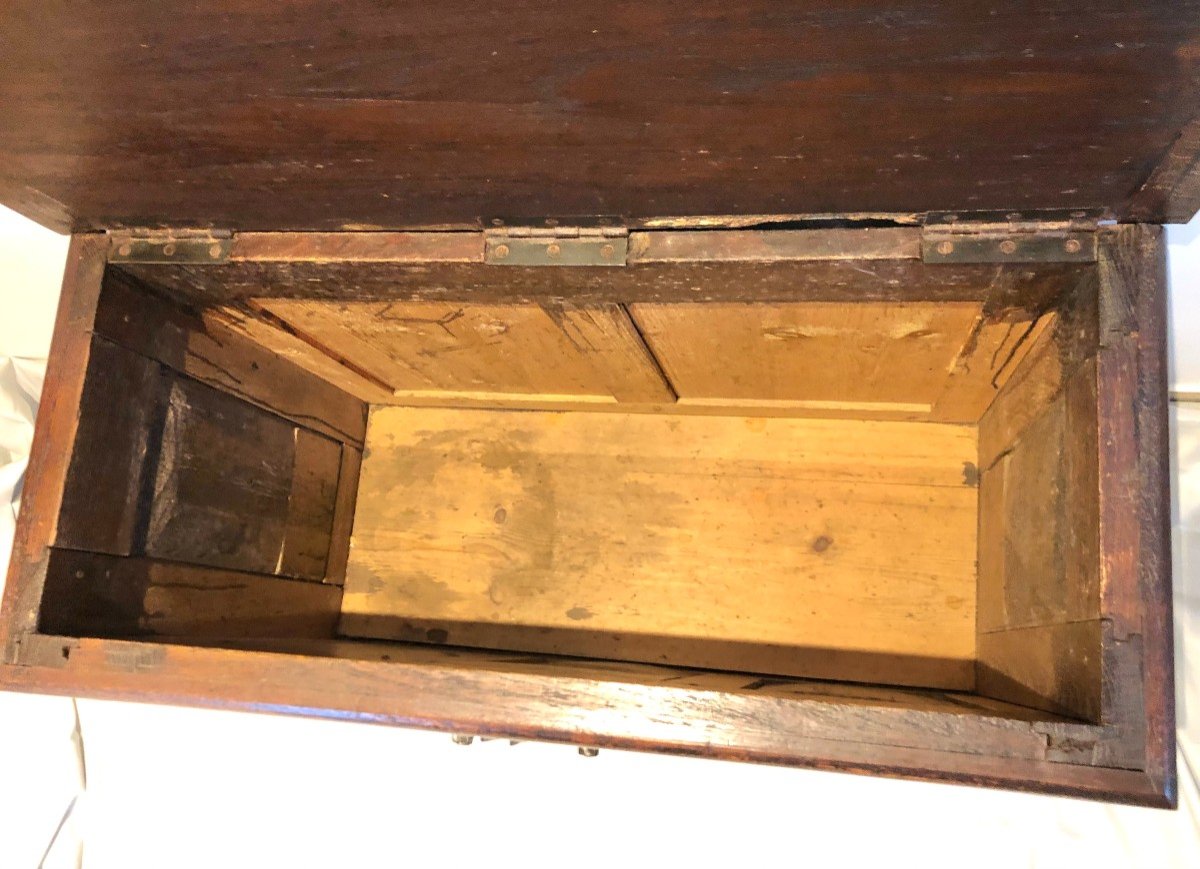 Box With Gothic Panels-photo-3