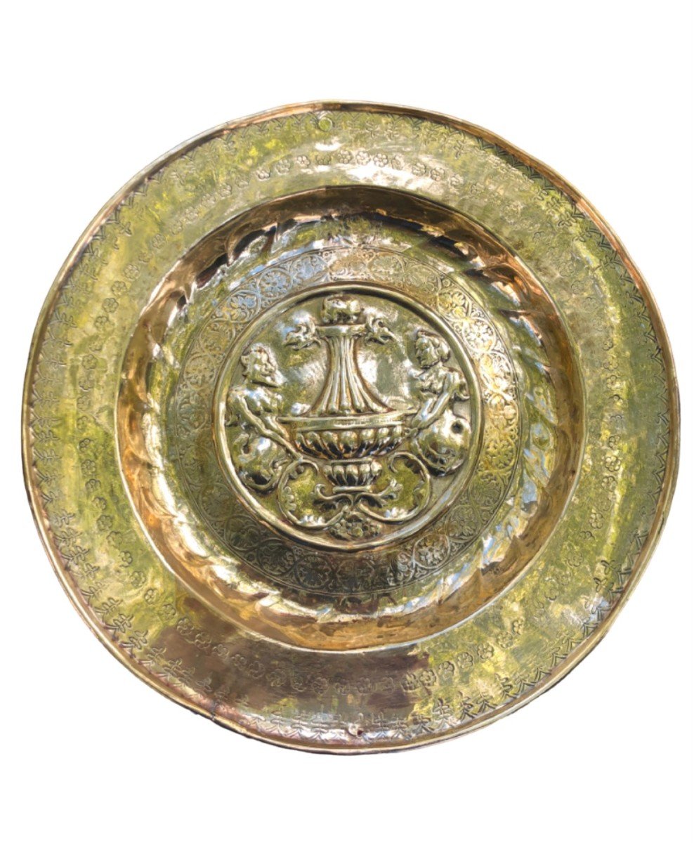 Plat d'Offrande Nuremberg 16ième-photo-1