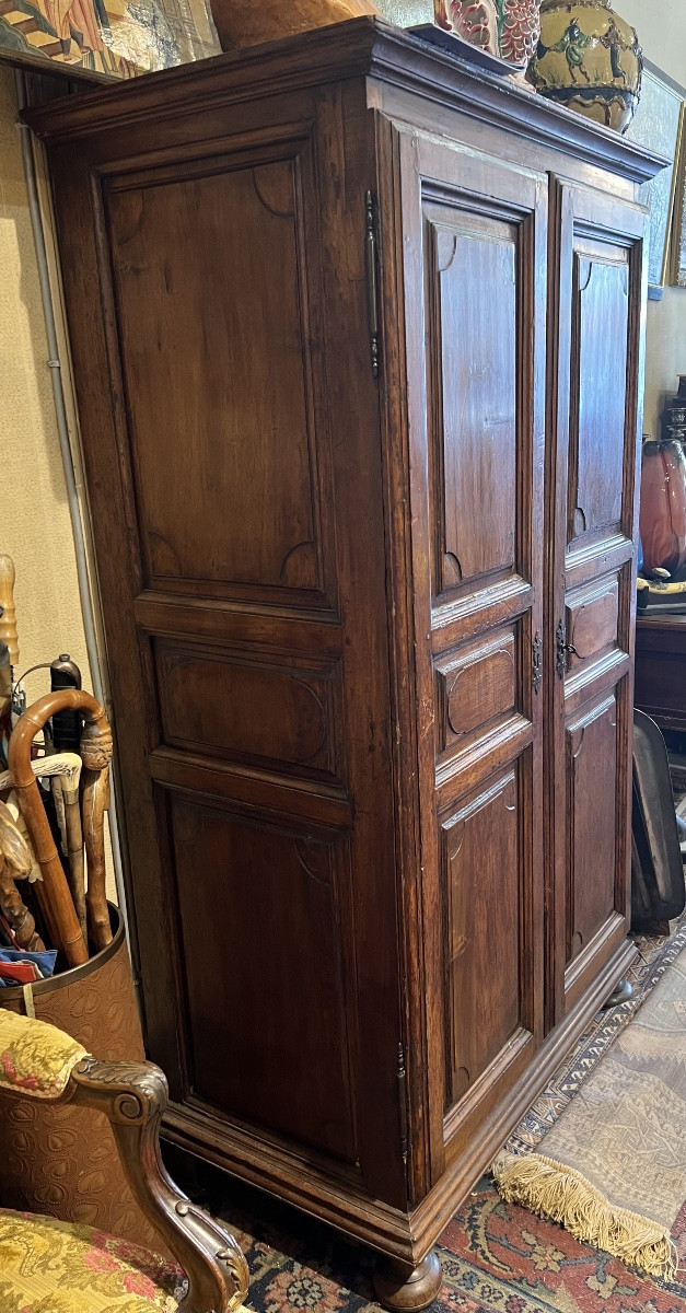 Small Louis XIV Wardrobe-photo-2