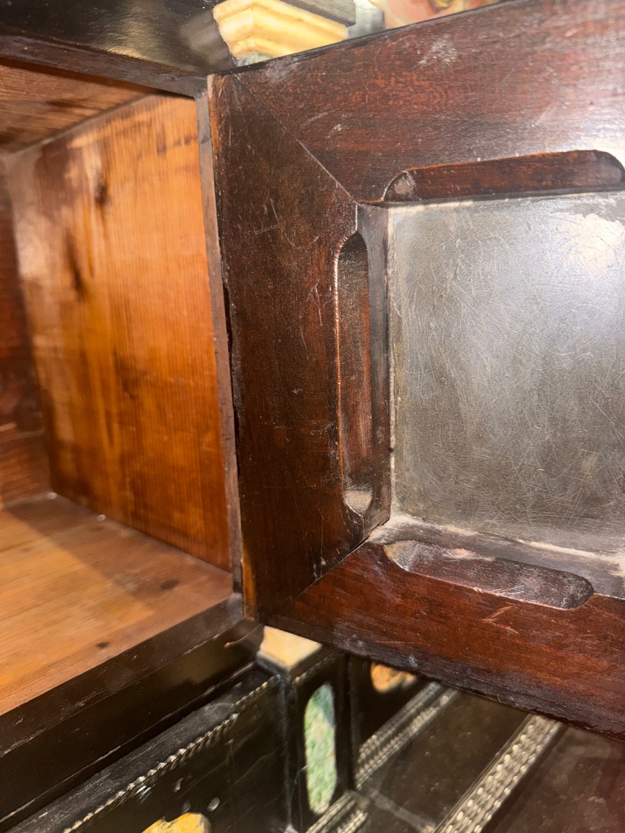 Cabinet, 18e-photo-2