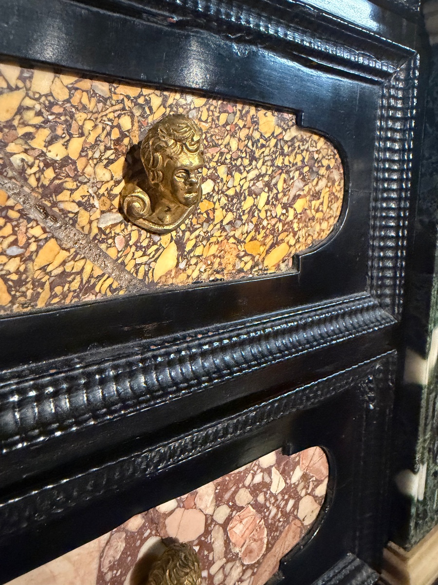 Cabinet, 18e-photo-3