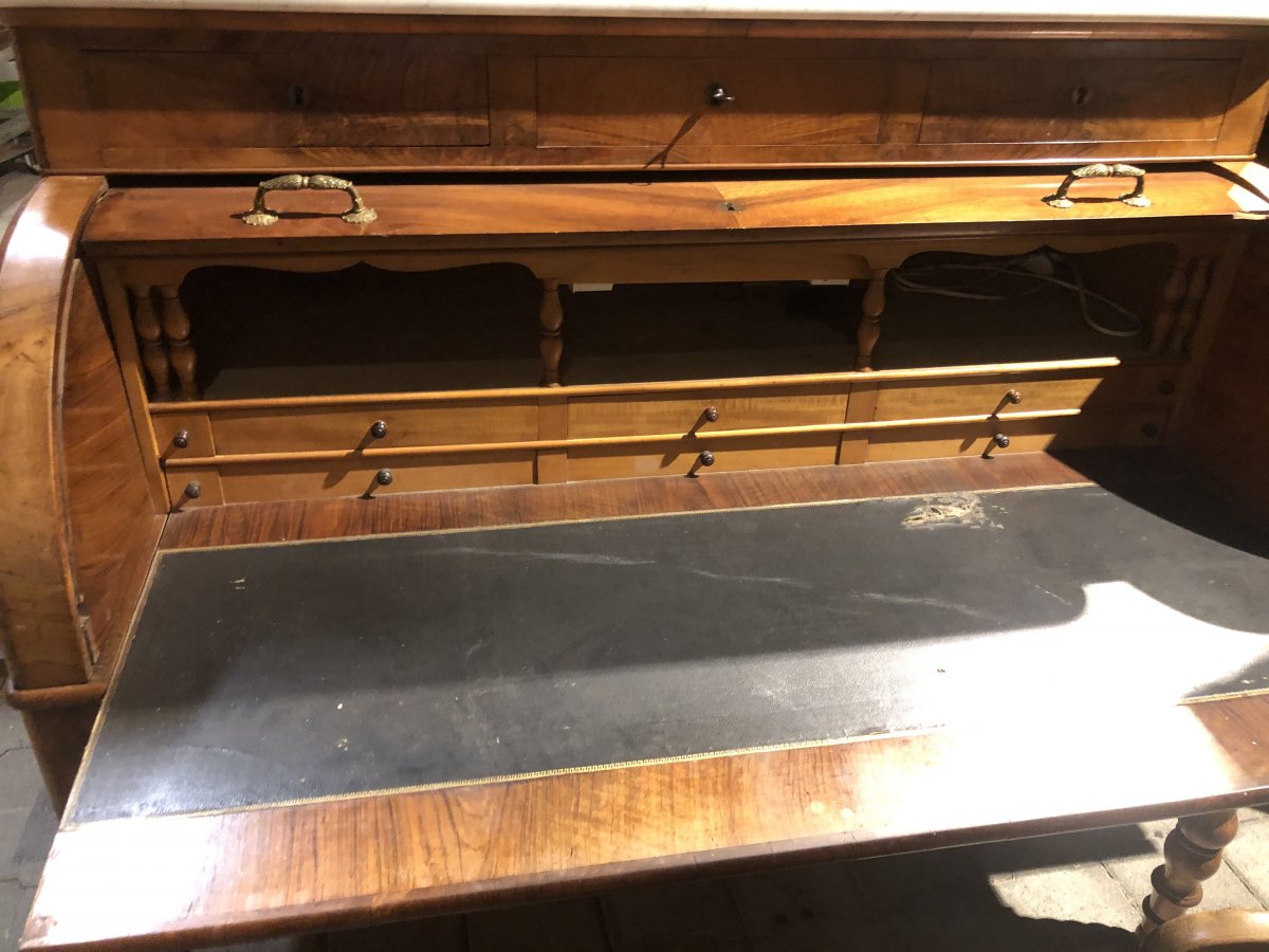 Cylinder Desk-photo-4