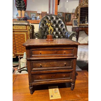 Louis XVI Commode