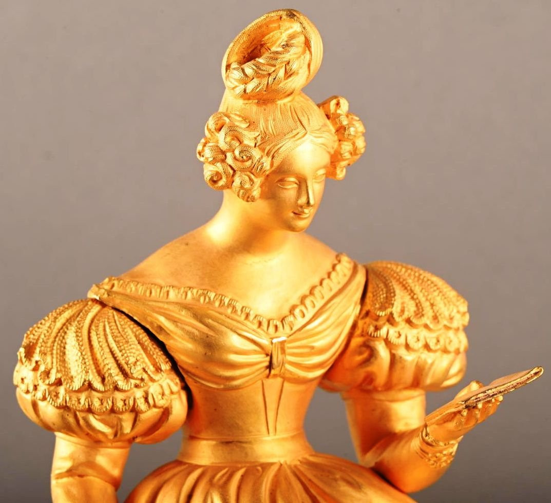Pendule d'époque romantique en bronze doré-photo-3