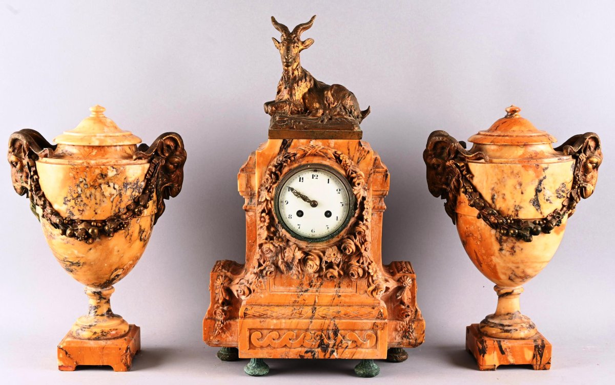 Garniture de cheminée en marbre de sienne 