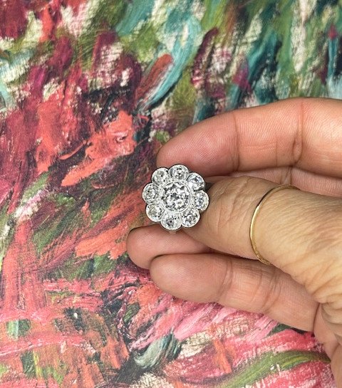 Marguerite Diamond Ring, Early 20th Century-photo-3