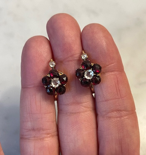 Paire de dormeuses, grenats et diamants, fin XIXéme-photo-1