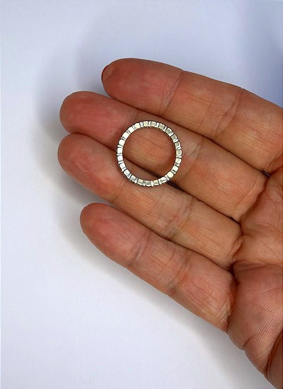 Alliance "Chirol", diamants, platine et or gris-photo-2