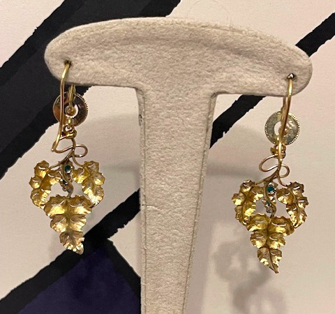 Grape Cluster Earrings, Late 19th Century-photo-1