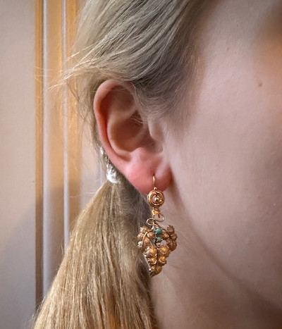 Grape Cluster Earrings, Late 19th Century-photo-2