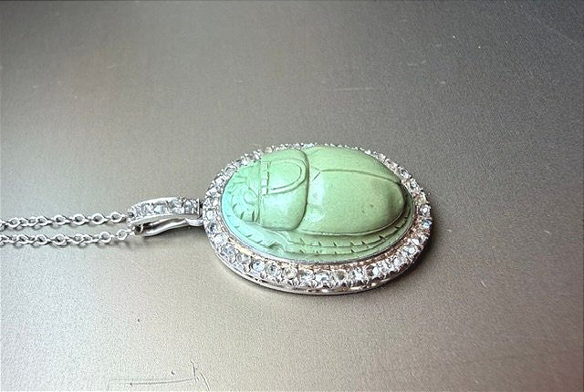 Scarab Pendant, Art Deco Period-photo-2