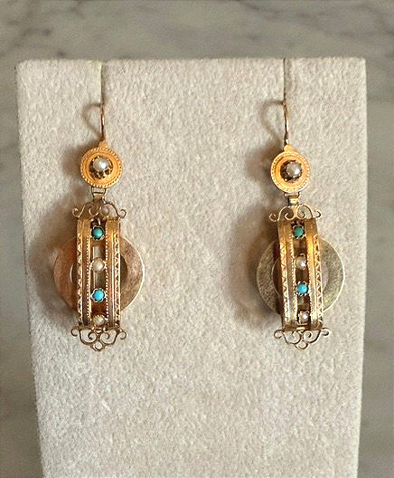 Paire de pendants d'oreilles, époque Napoléon III