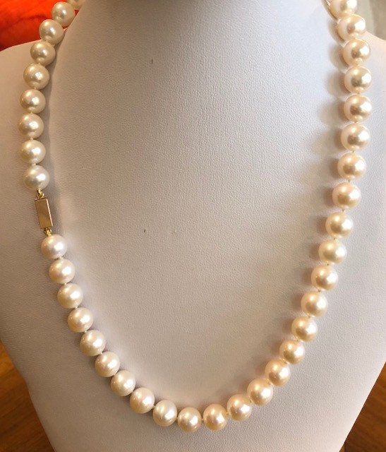 White Pearl Choker Necklace-photo-2