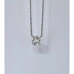 Collier diamant, or gris