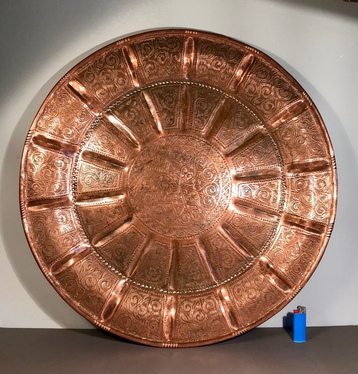 Islamic Art Large Ottoman/central Asia  Tray With Gadroons Embossed Copper Nineteenth Diameter 53.5 Cm