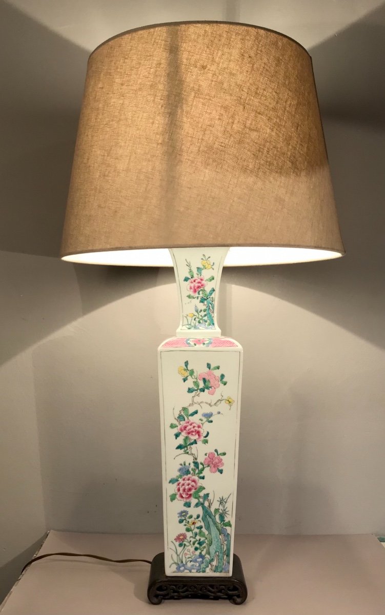 Art d’Asie Fin XIXème Grande Lampe En Porcelaine émaillée Décor Floral Chinoisant Signée 1900-photo-3