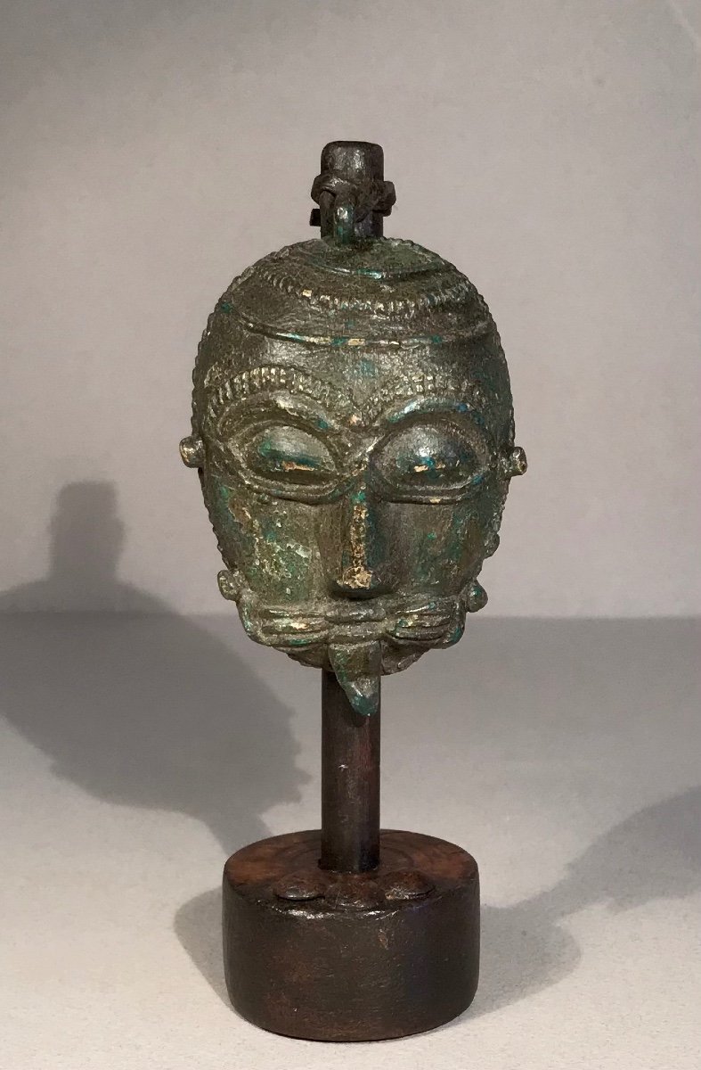 Art Premier Masque Diminutif Culture Akan En Bronze Et Cuivre Art Africain Début XXème Siècle -photo-2
