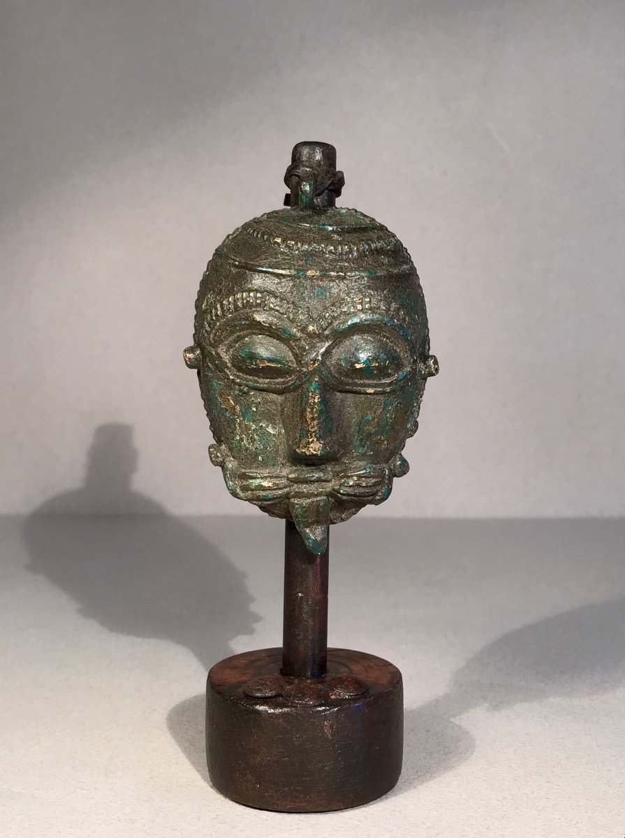 Art Premier Masque Diminutif Culture Akan En Bronze Et Cuivre Art Africain Début XXème Siècle -photo-4