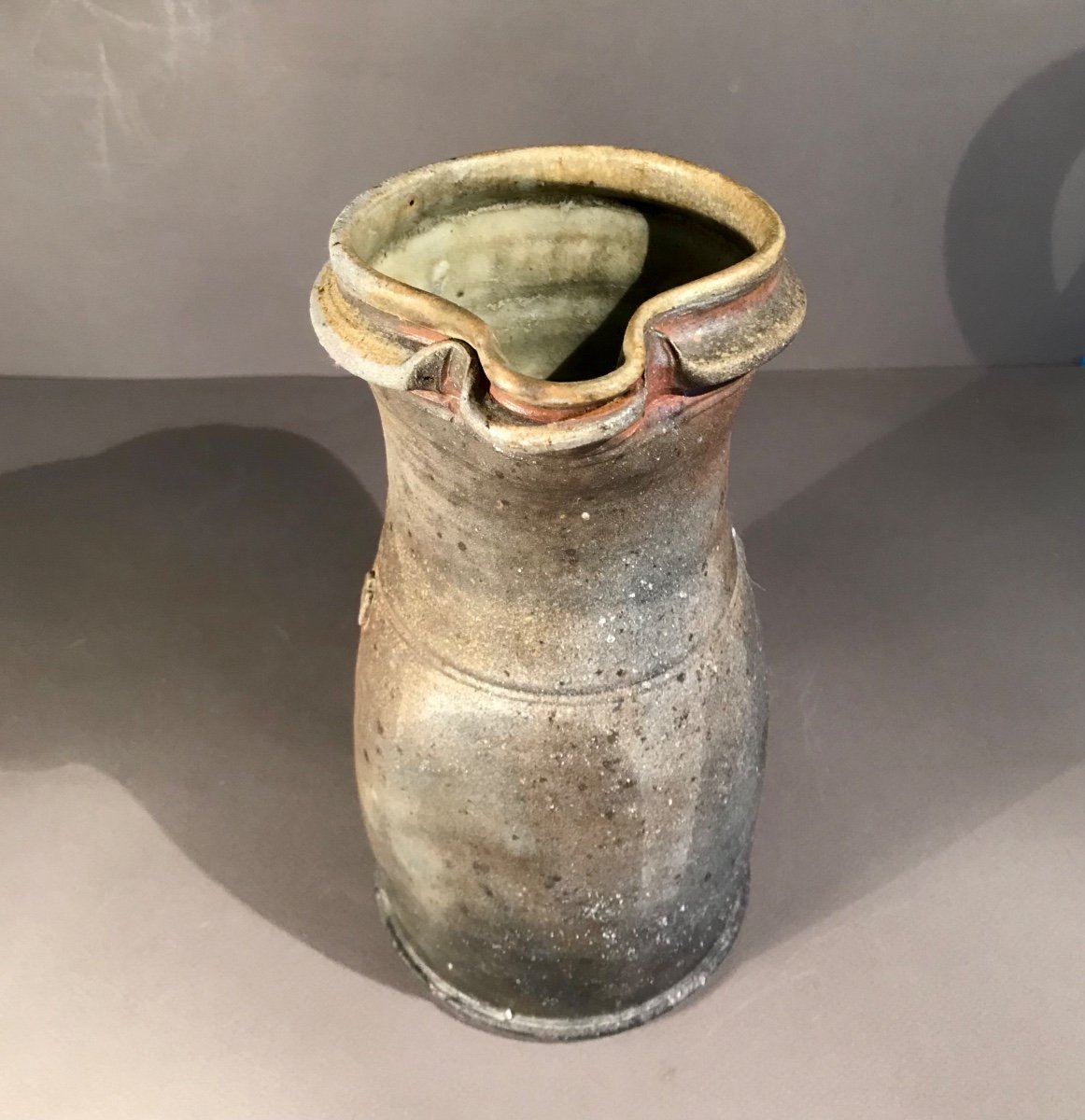 éric Astoul La Borne Pitcher In Pyrity Stoneware Pinch Spout 20th Century Signed Ceramic Design-photo-7