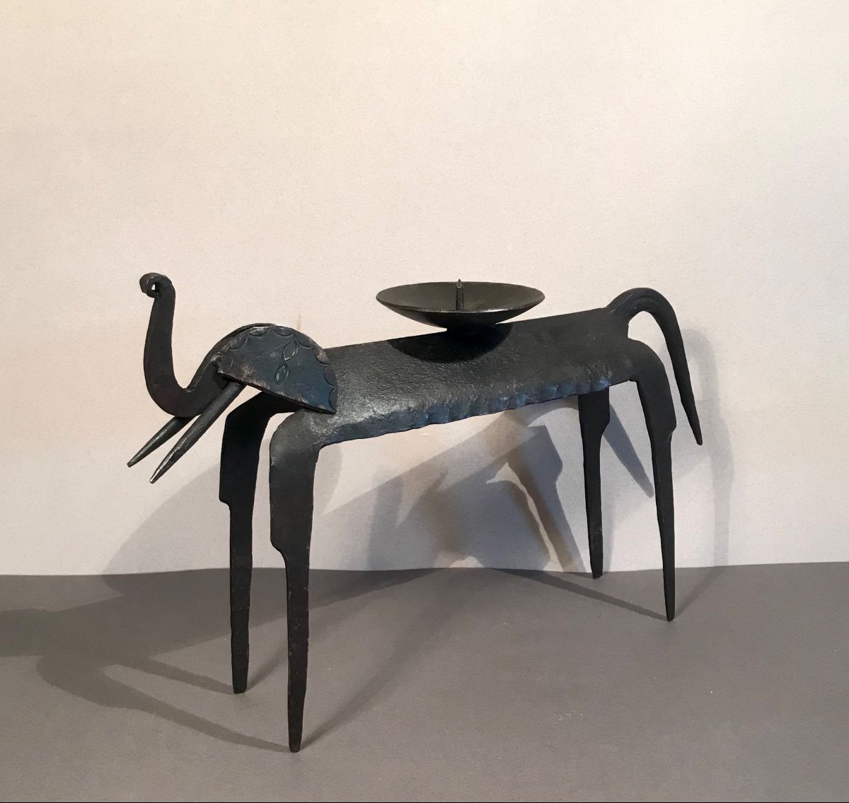 Art Africain. Bamana-bambara Mali Bougeoir Zoomorphe Fer Forgé Noirci 1ère Moitié XXème Siècle -photo-4
