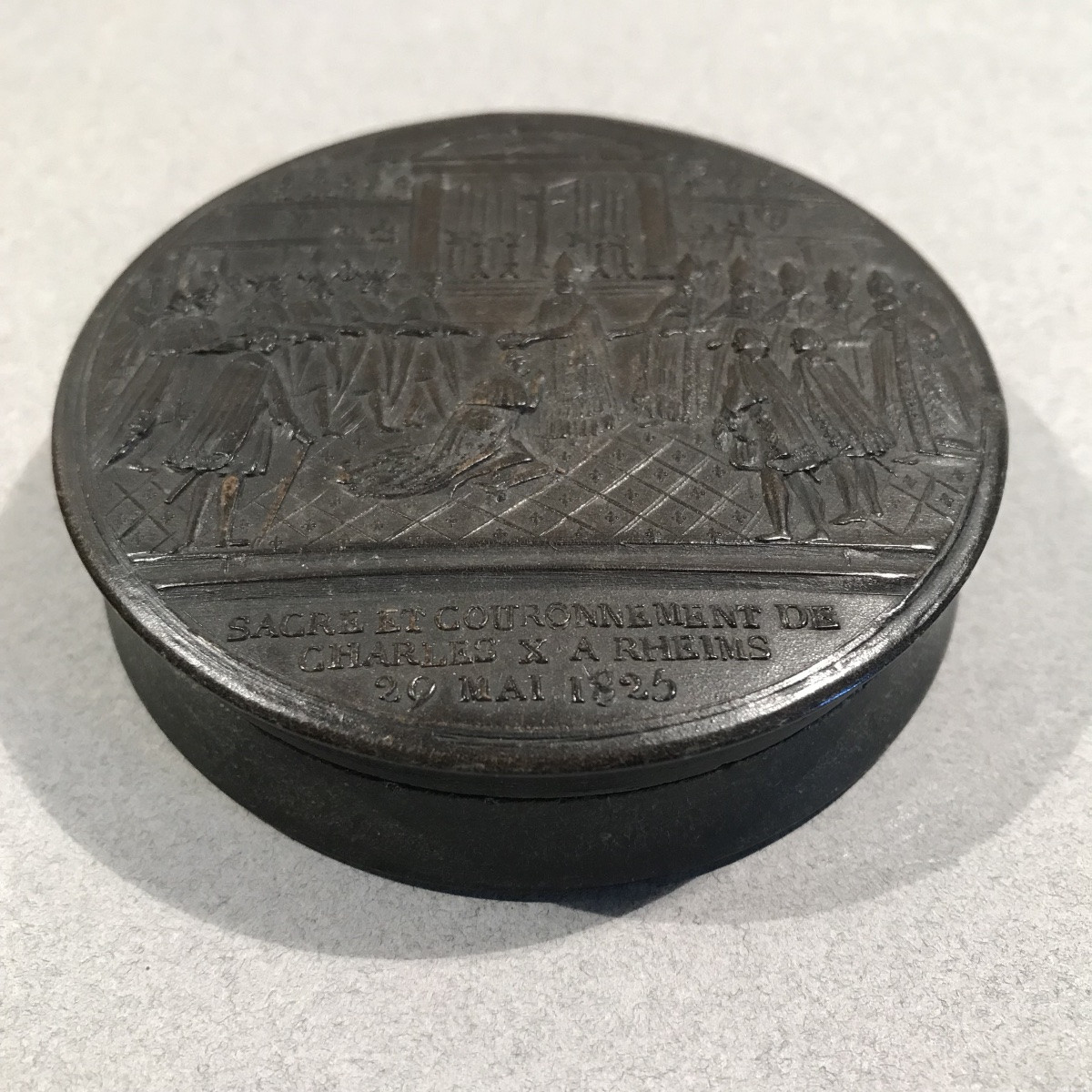 Époque Charles X Boîte En écaille Pressée Du Sacre De Charles X à Reims Le 29 Mai 1825-photo-3