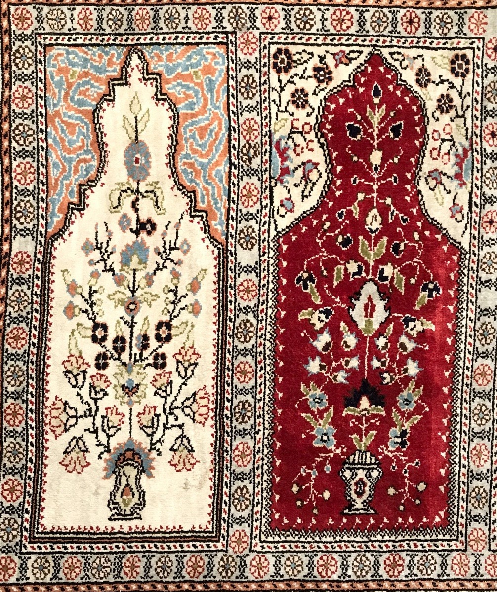 Hereke Hand-knotted Silk Rug With Floral And Plant Decoration, Türkiye, 20th Century, 134 X 76.5 Cm-photo-3