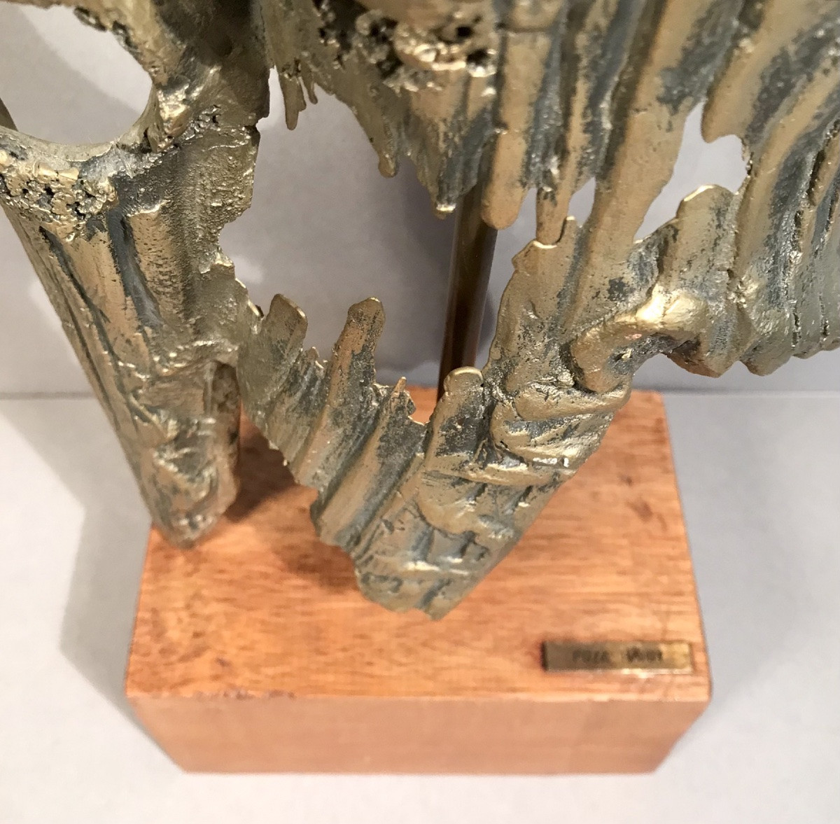 Modern Art Bronze Sculpture Poza Haioy 20th “the Phantom Woman Or The Erased Divinity” Signed-photo-3