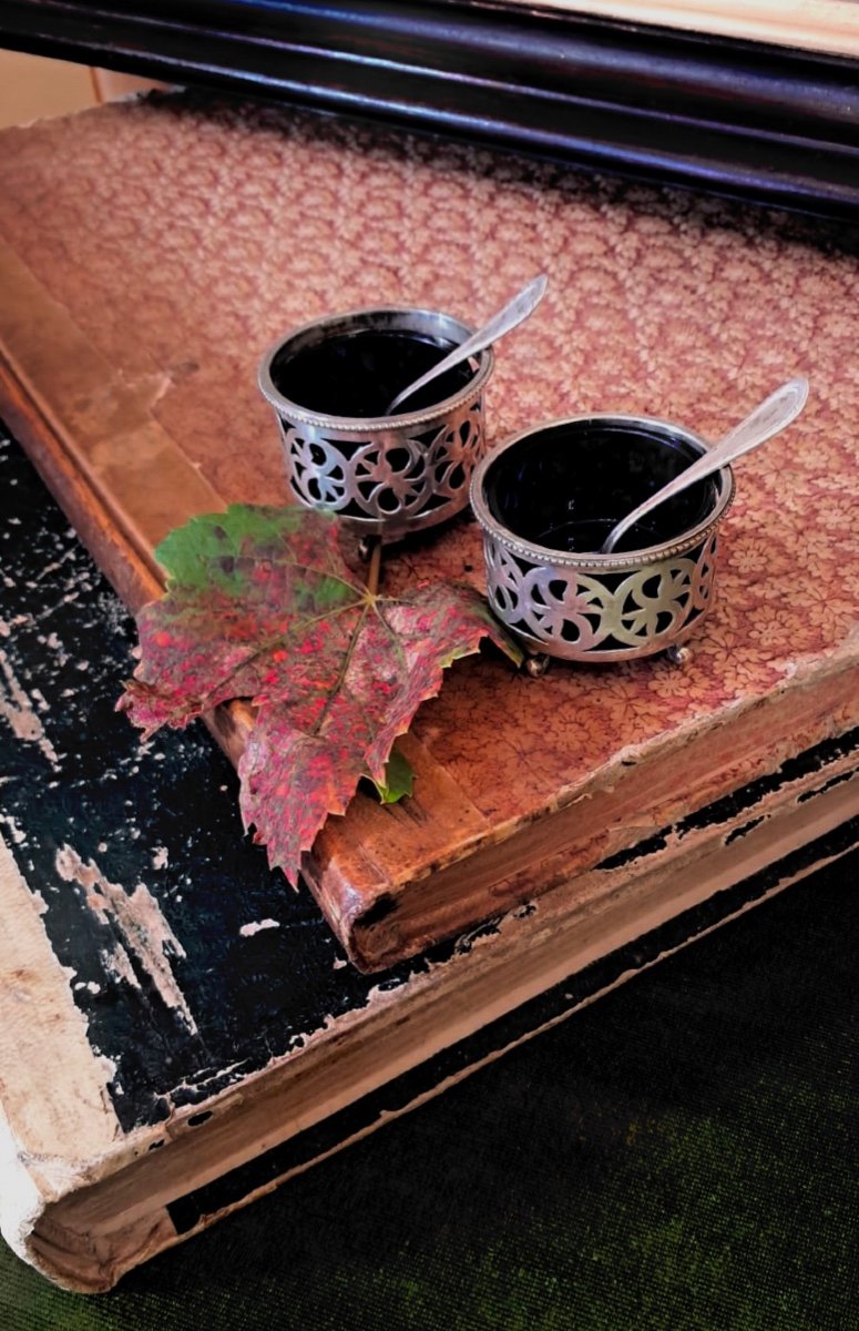 Pair Of Silver Salt Cellars. 20th Century-photo-2