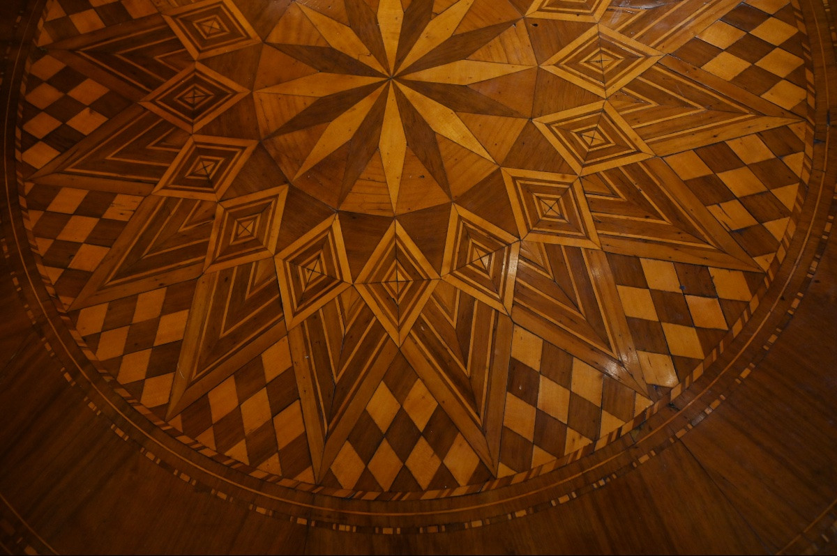 Circular Sorrentino Table In Walnut. XIXth Century-photo-2