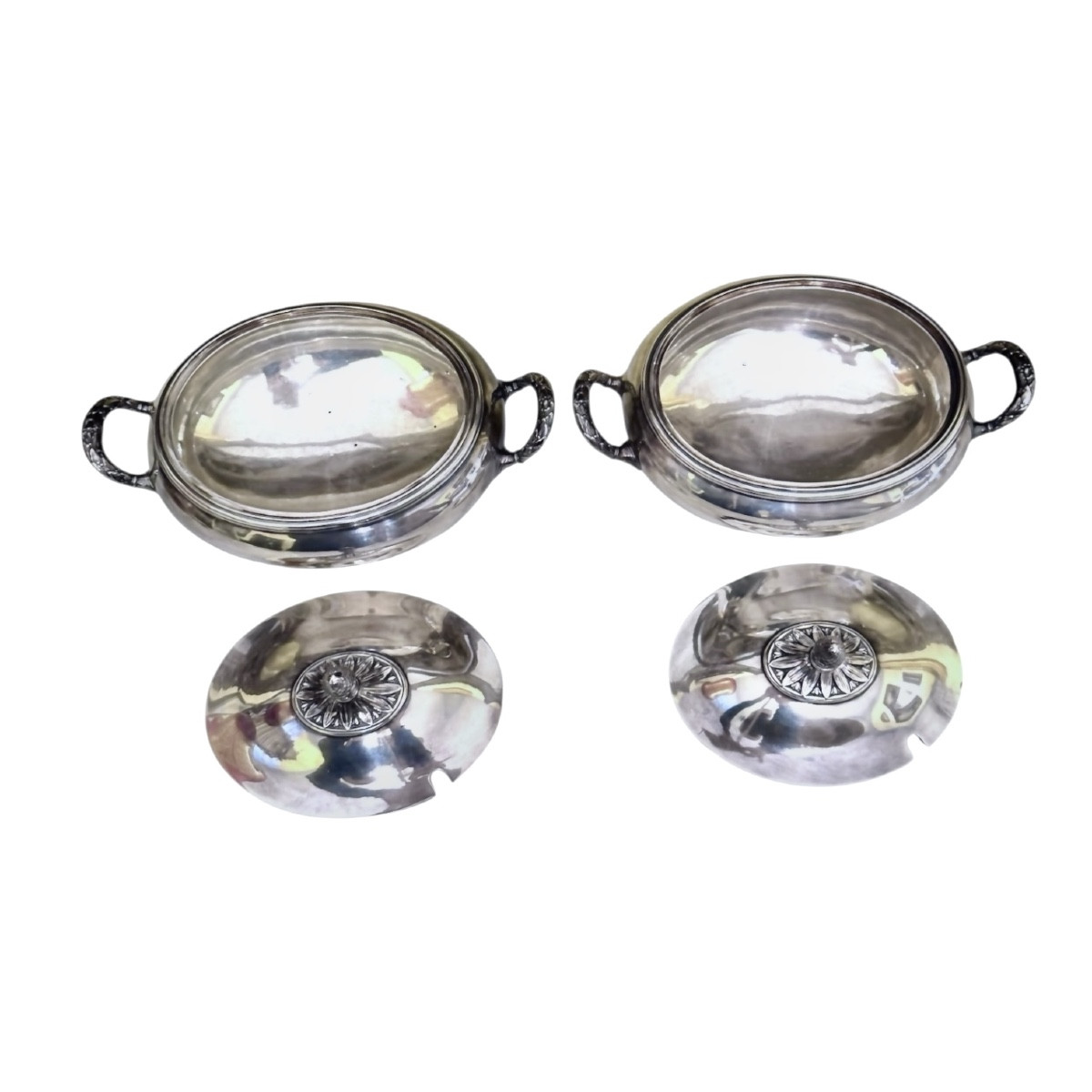 Paire de saucières jumelles avec couvercle. Angleterre, début du XXᵉ siècle.-photo-4