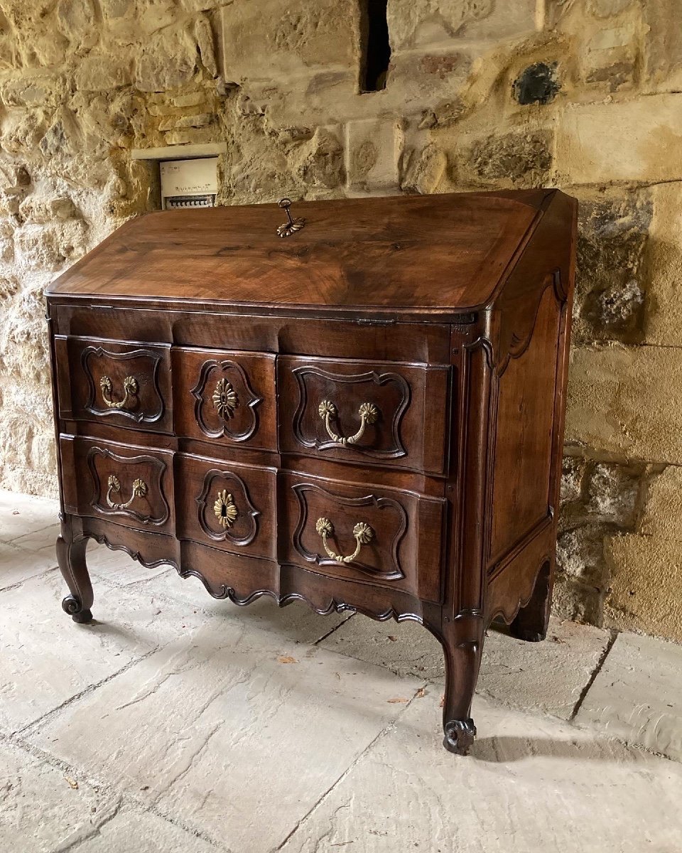 Scriban 18th Century Chest Of Drawers