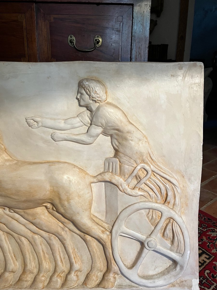 Important Bas- Relief En Plâtre -photo-3