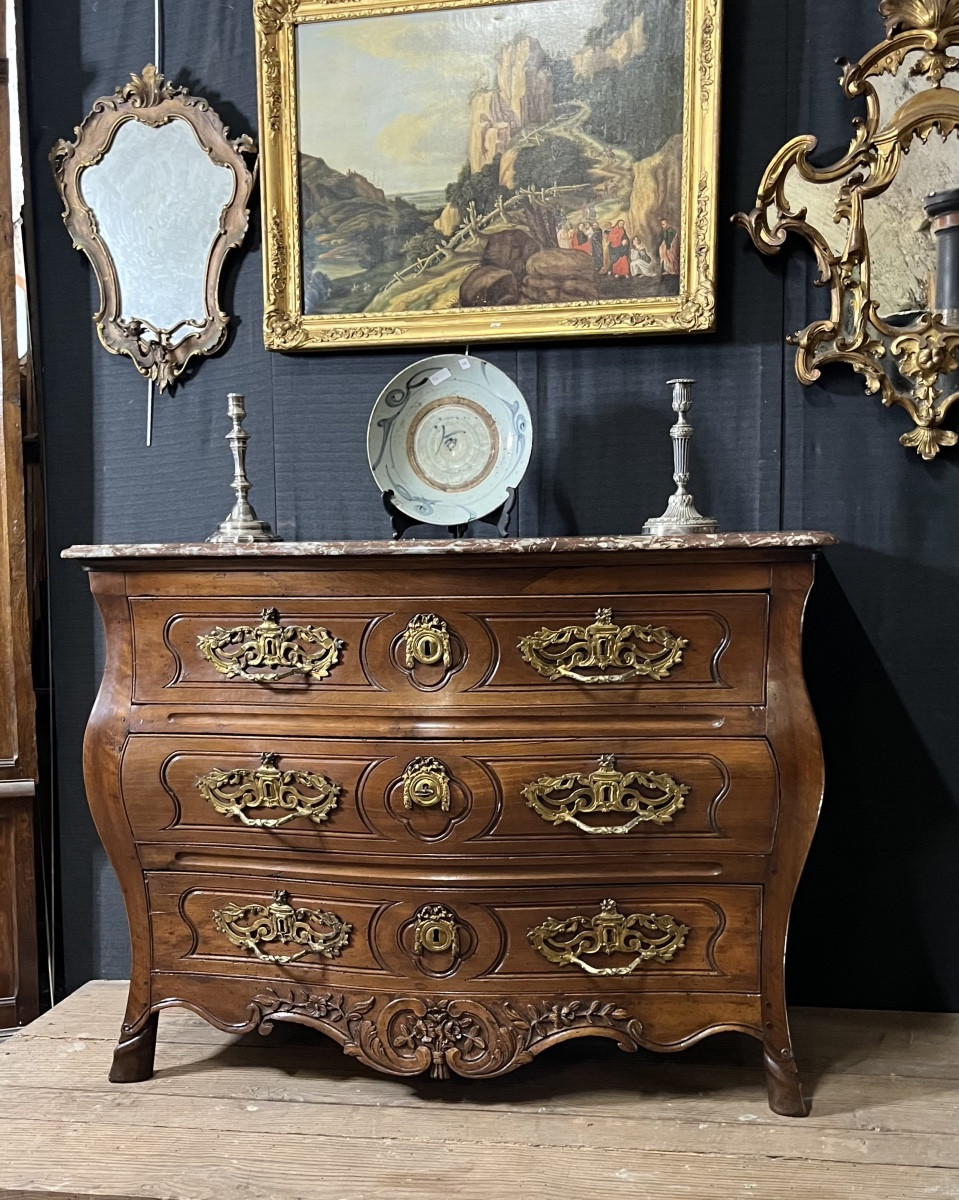 18th Century Languedoc Chest Of Drawers 