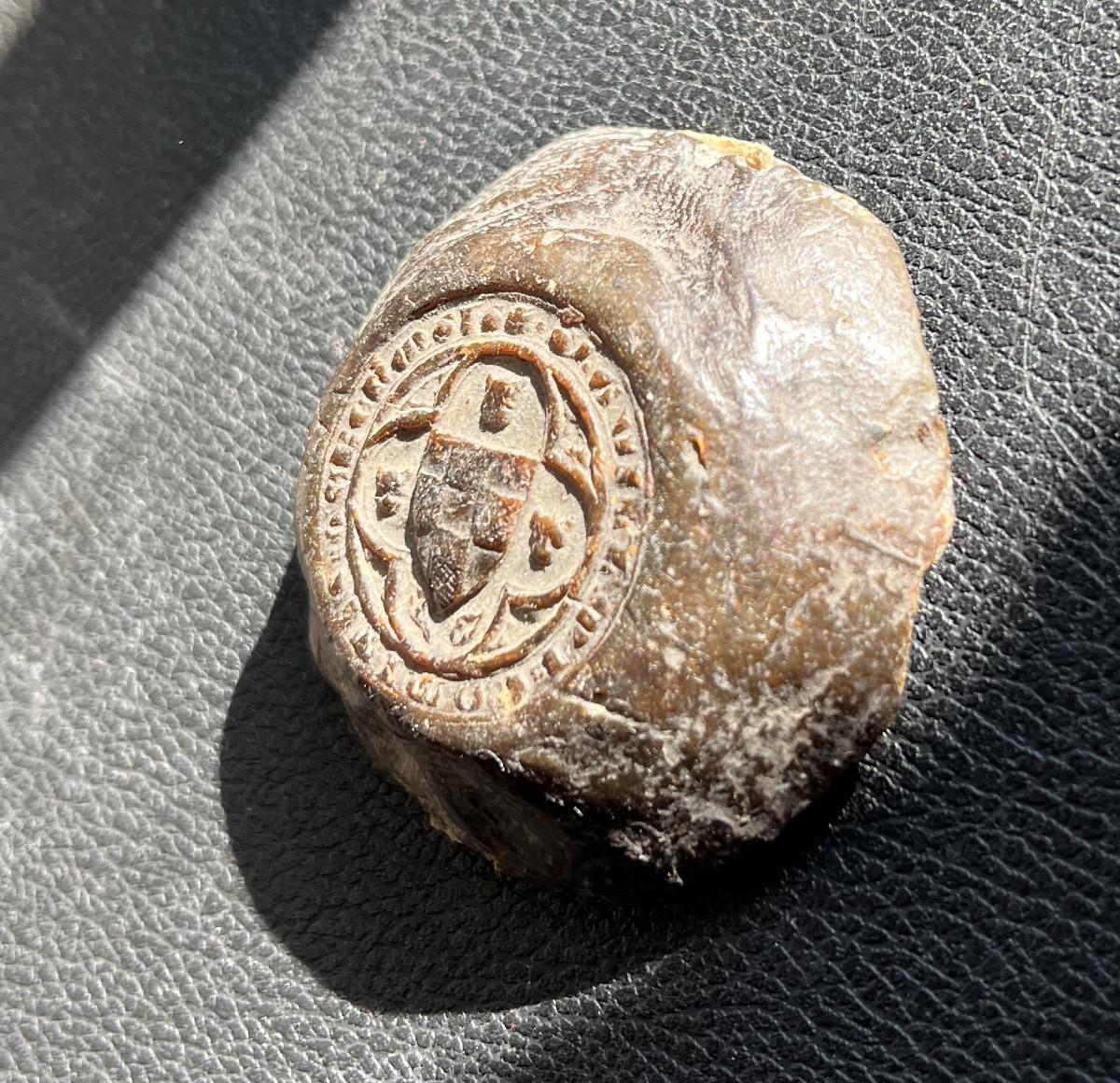 Sceau armorial médiéval -photo-2