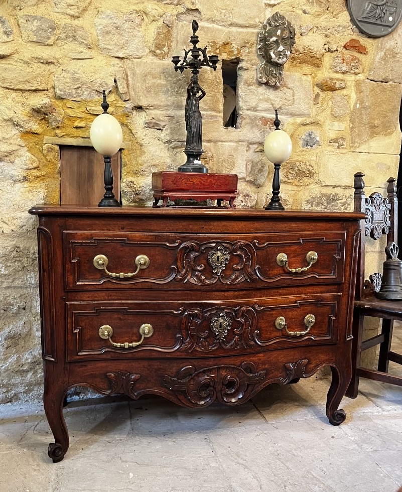 18th-century Provençal Chest Of Drawers 