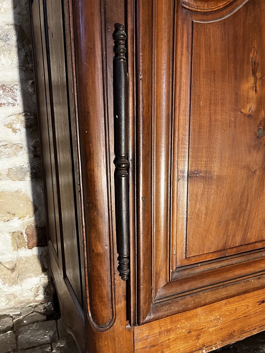 18th-century Lyon-style Cabinet -photo-2