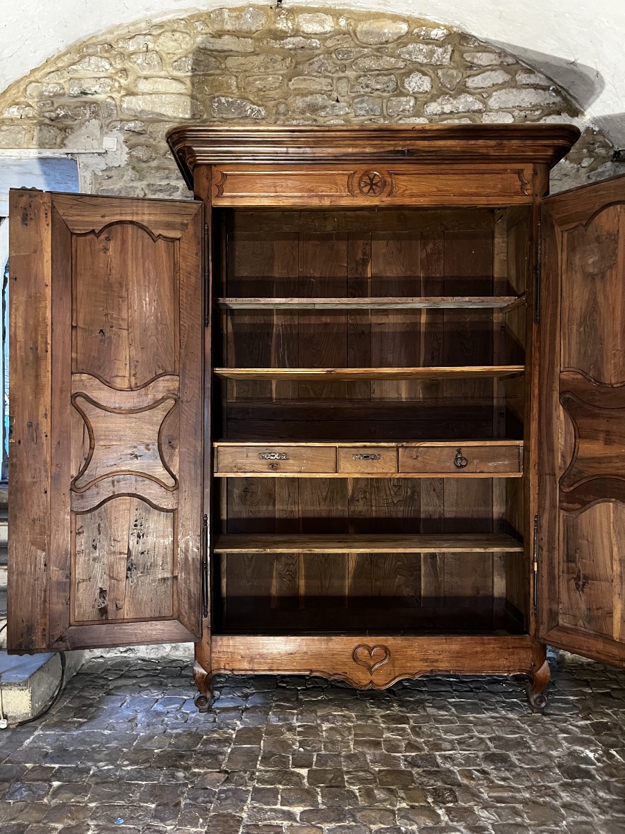 18th-century Lyon-style Cabinet -photo-3